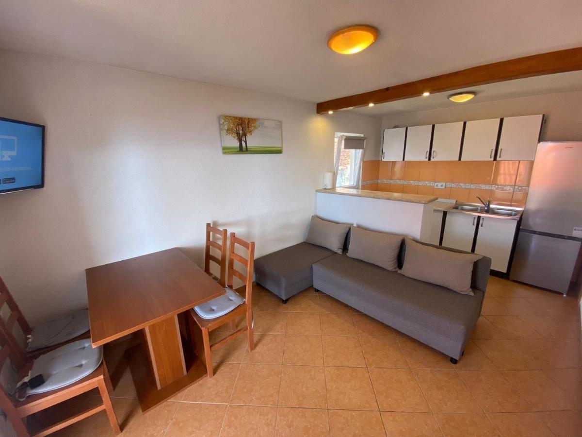 Seaside Secluded Apartments Cove Tvrdni Dolac, Hvar - 12655 Gdinj Eksteriør billede